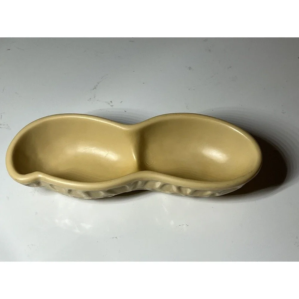 AVON Mr.Peanut Nutty Soap Dish Nut Shell Shaped Bowl Brown Tan 6.5